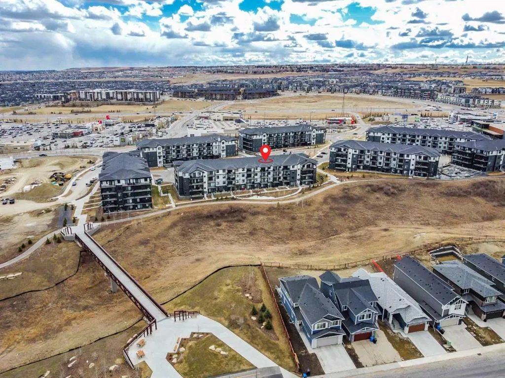 40 Sage Hill Walk NW, #408