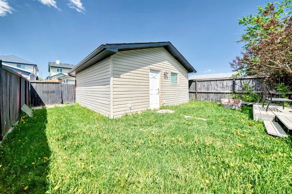 12 Taravista Crescent NE