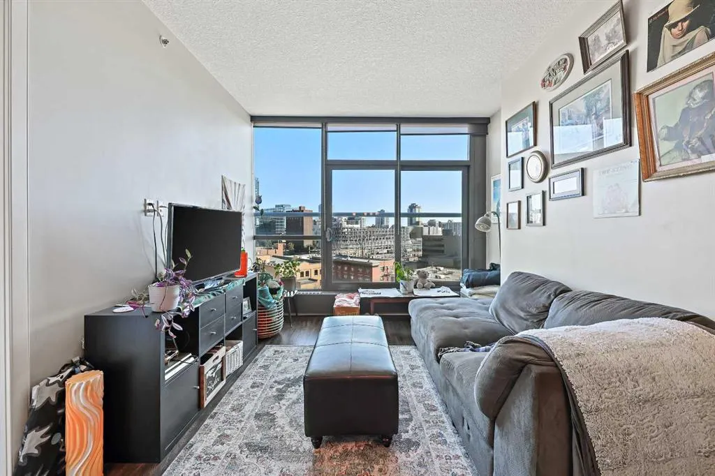 225 11 Avenue SE, #802