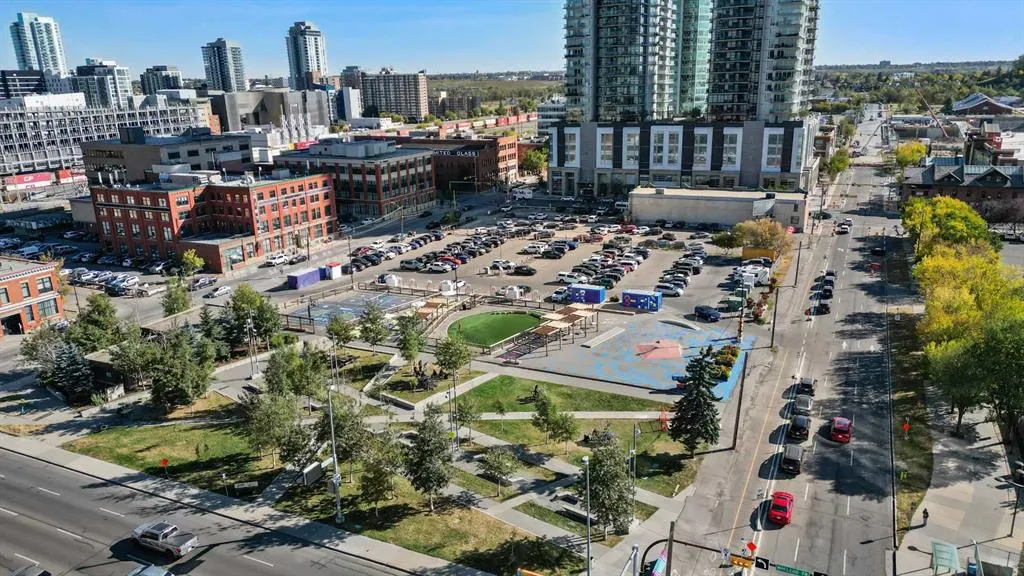 225 11 Avenue SE, #802