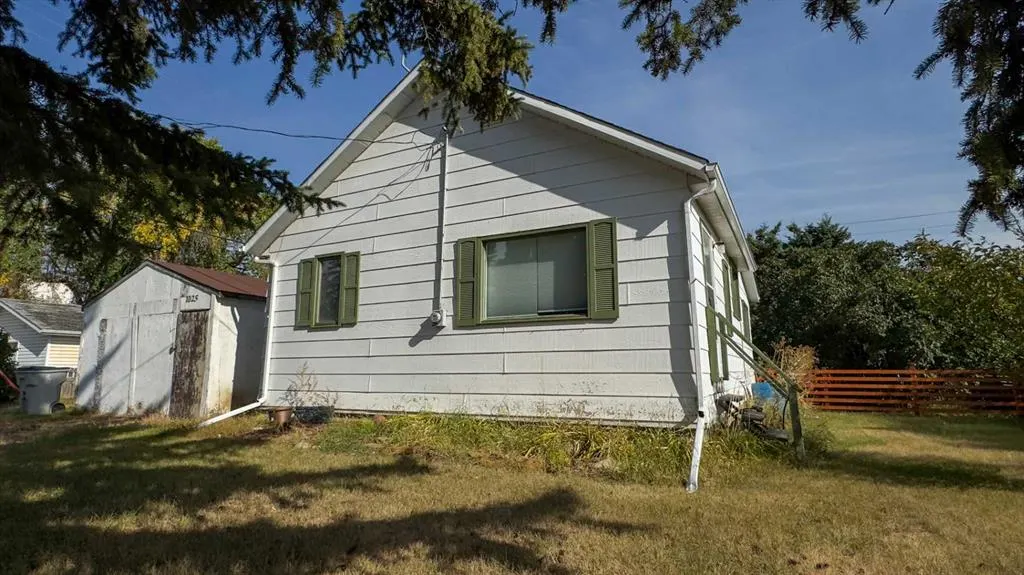 1025 14 Street
