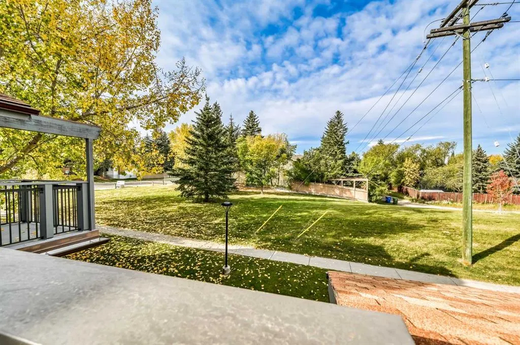 2520 Palliser Drive SW, #1612