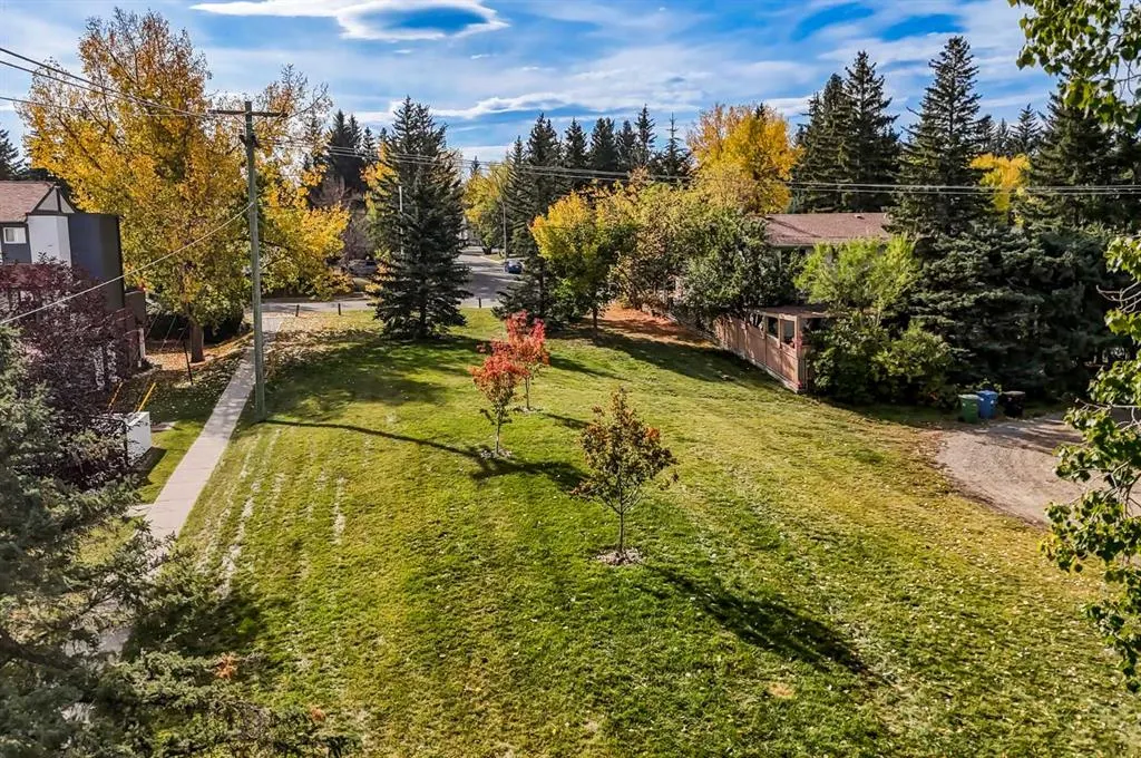 2520 Palliser Drive SW, #1612