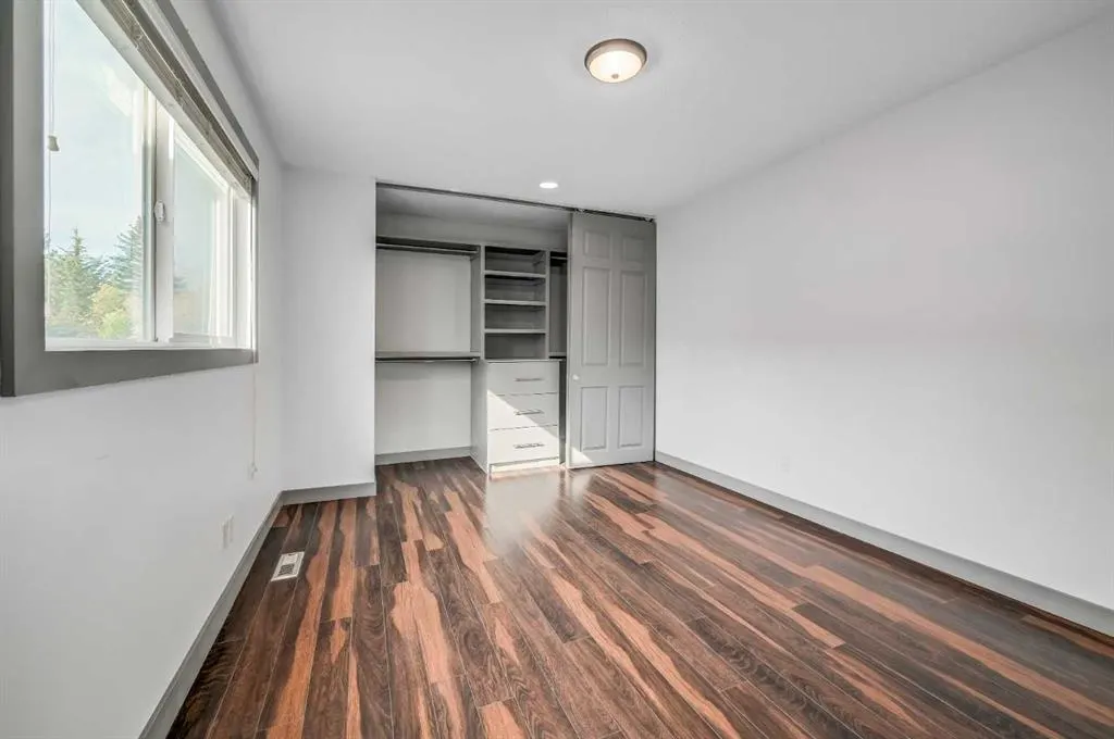 2520 Palliser Drive SW, #1612