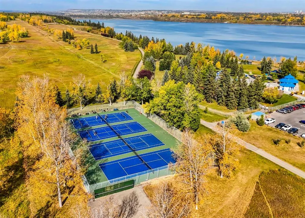2520 Palliser Drive SW, #1612