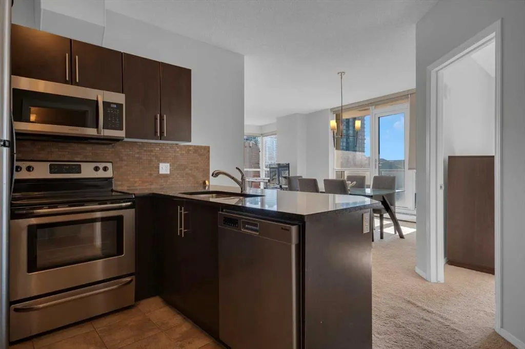 325 3 Street SE, #604