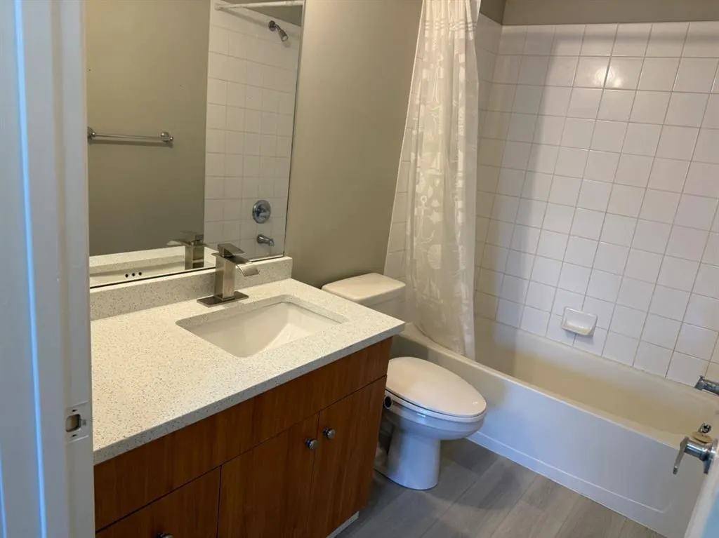 1140 Taradale Drive NE, #1319