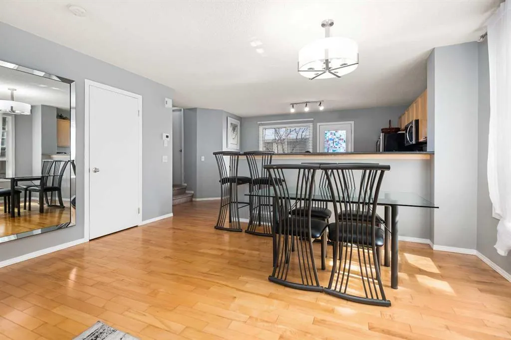 53 Tuscany Springs Gardens NW