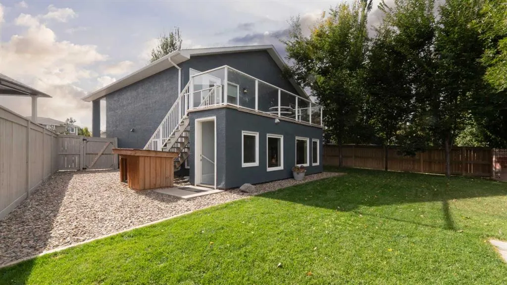 87 Gateway Mews S