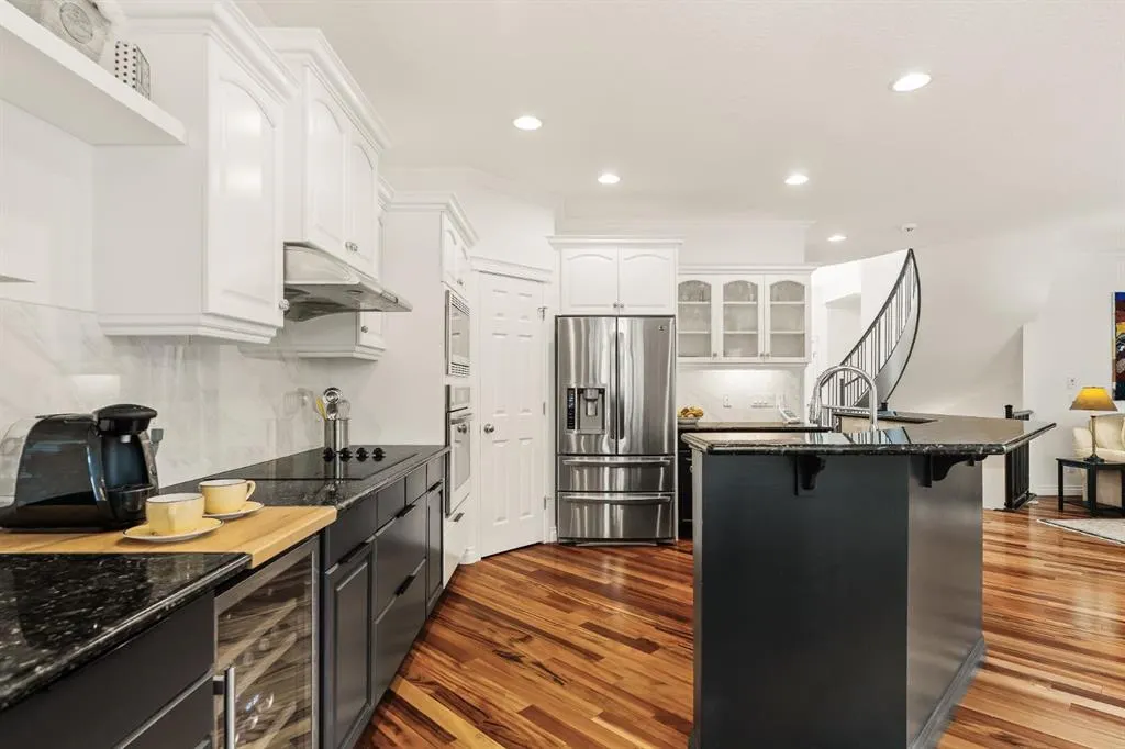 115 Cougar Plateau Circle SW