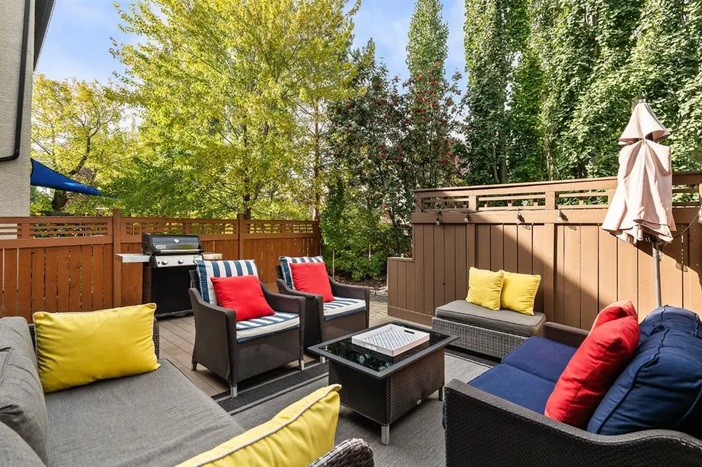 115 Cougar Plateau Circle SW