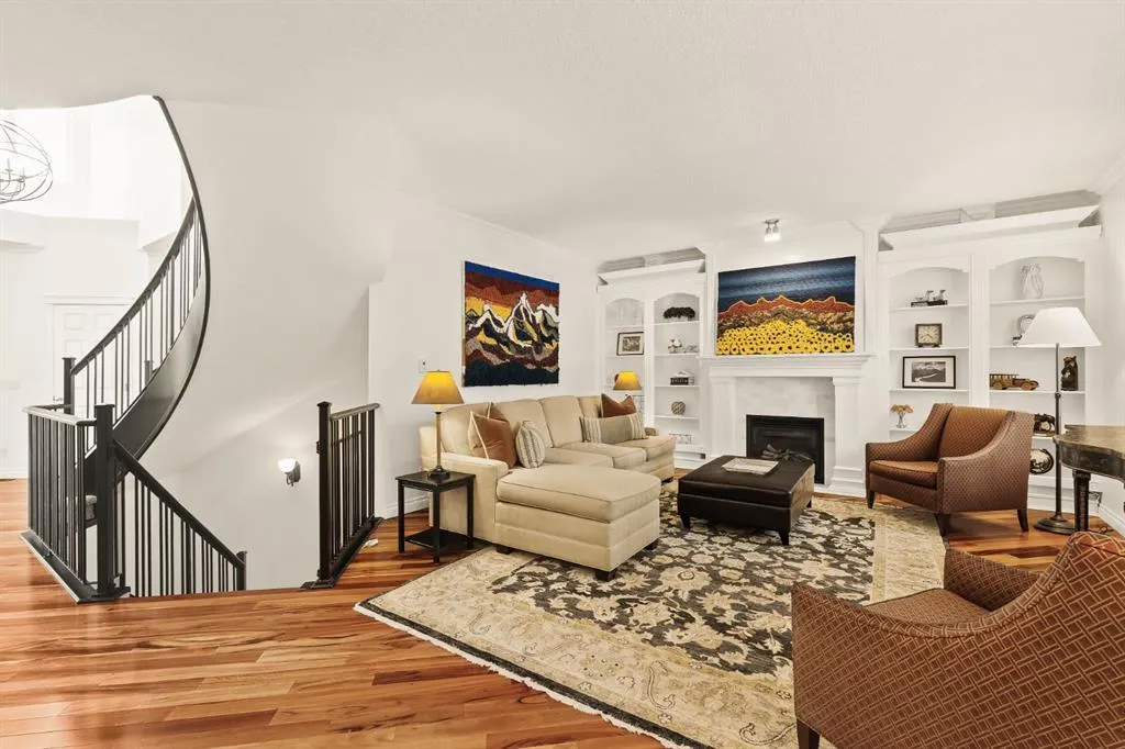 115 Cougar Plateau Circle SW