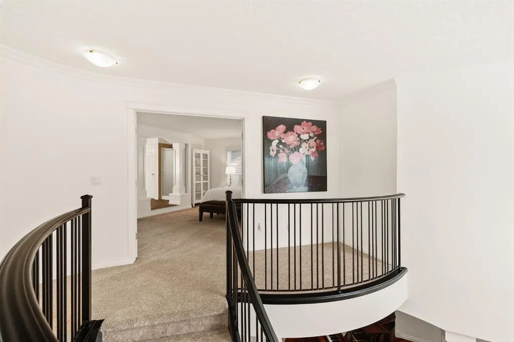115 Cougar Plateau Circle SW
