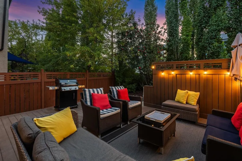 115 Cougar Plateau Circle SW