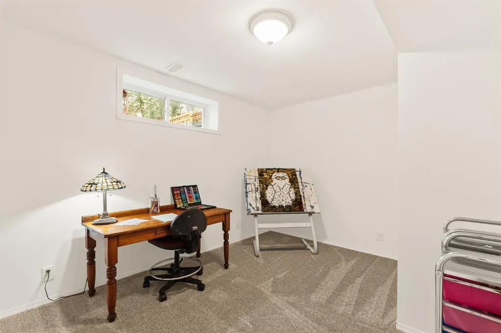 115 Cougar Plateau Circle SW