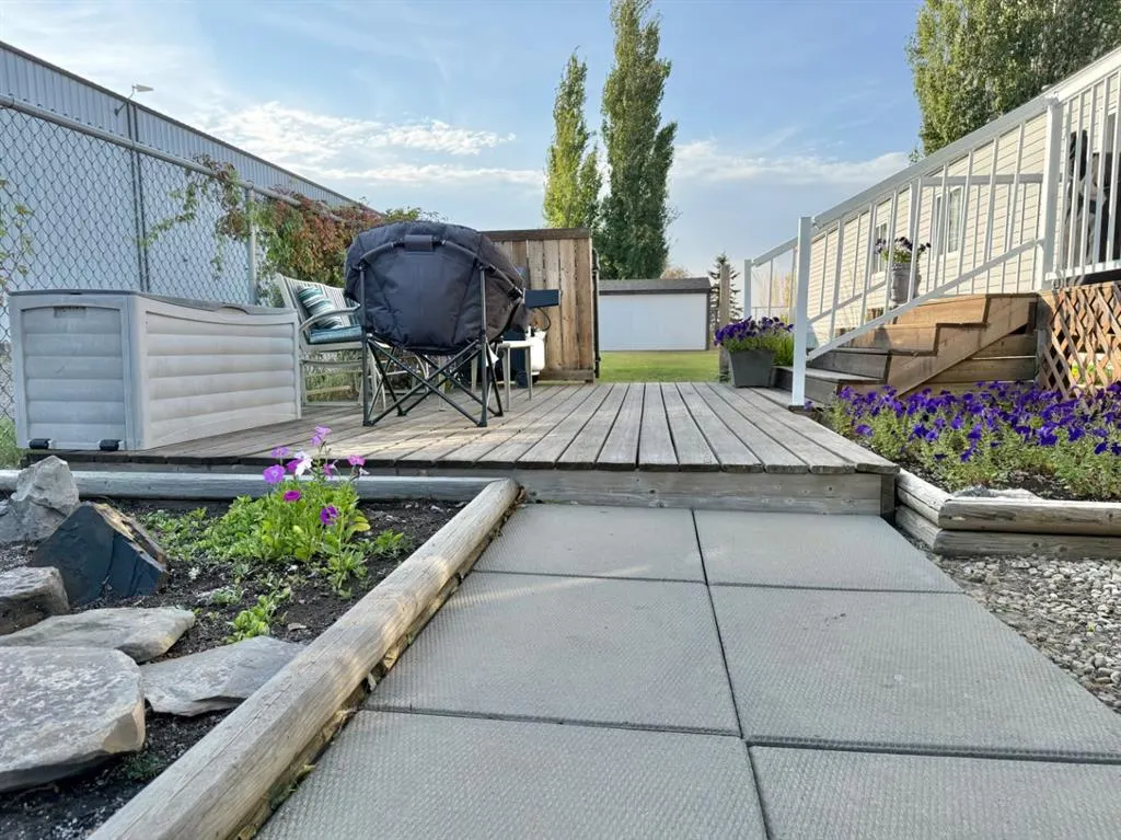 310 Railway Avenue, #1