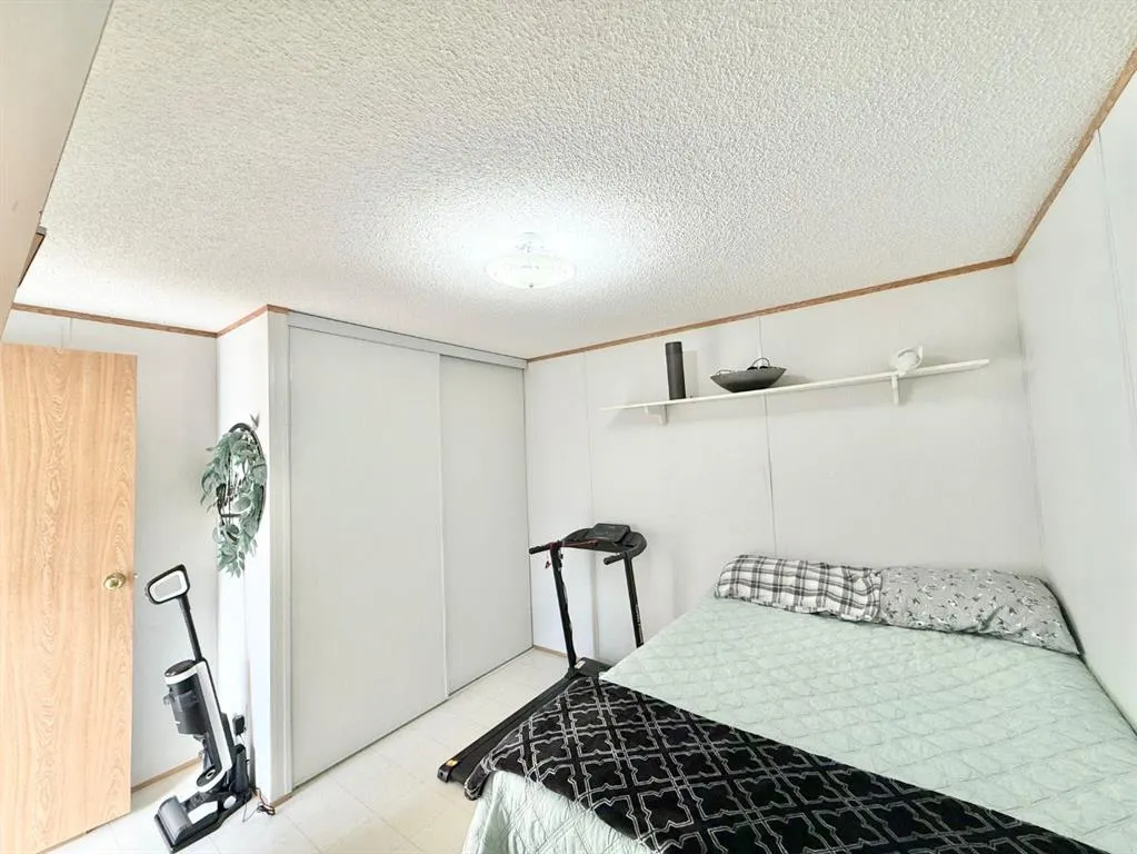 310 Railway Avenue, #1