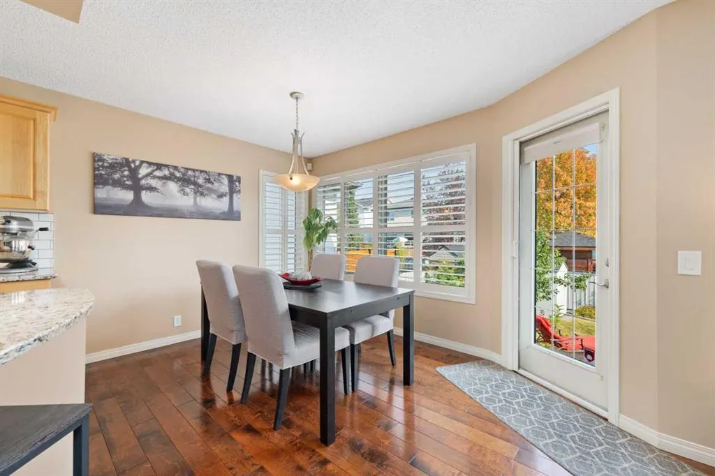 81 Tuscany Ravine Crescent NW