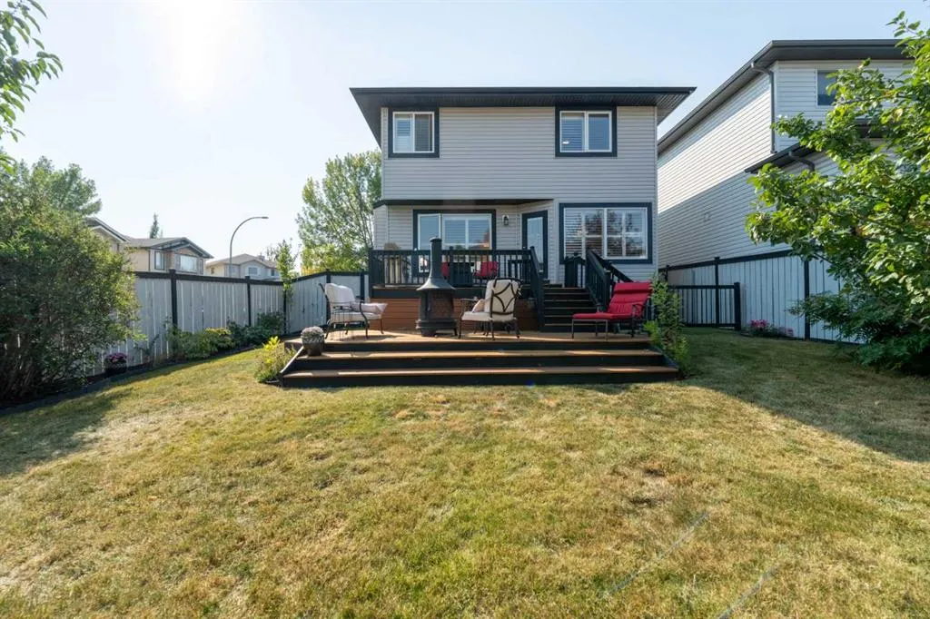 81 Tuscany Ravine Crescent NW