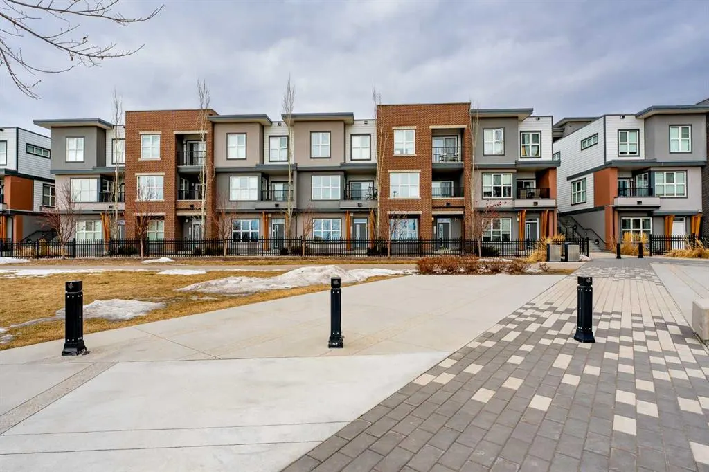 95 Burma Star Road SW, #2309