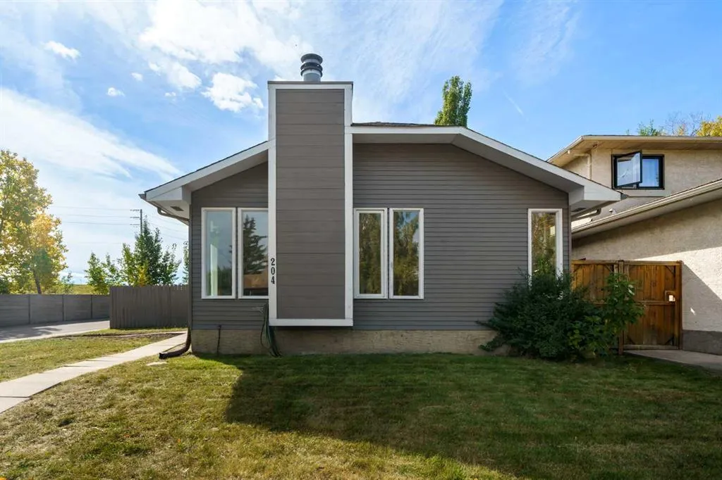 204 Mckerrell Way SE