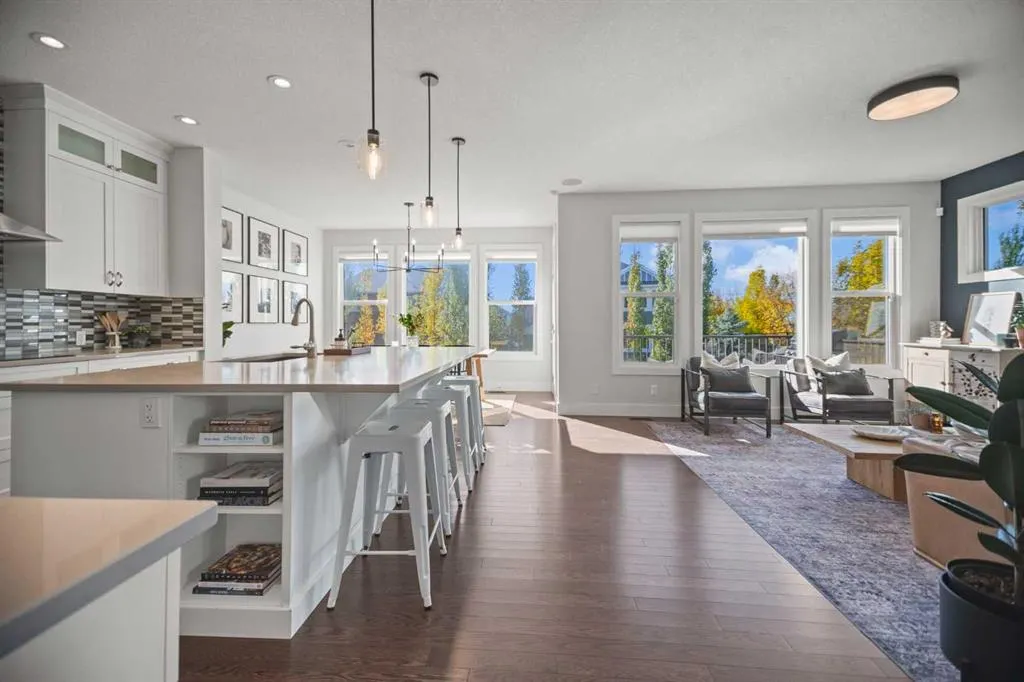 2 Ranchers Manor