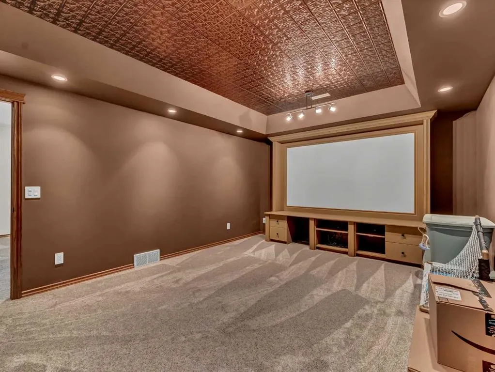 247 Sierra Road SW
