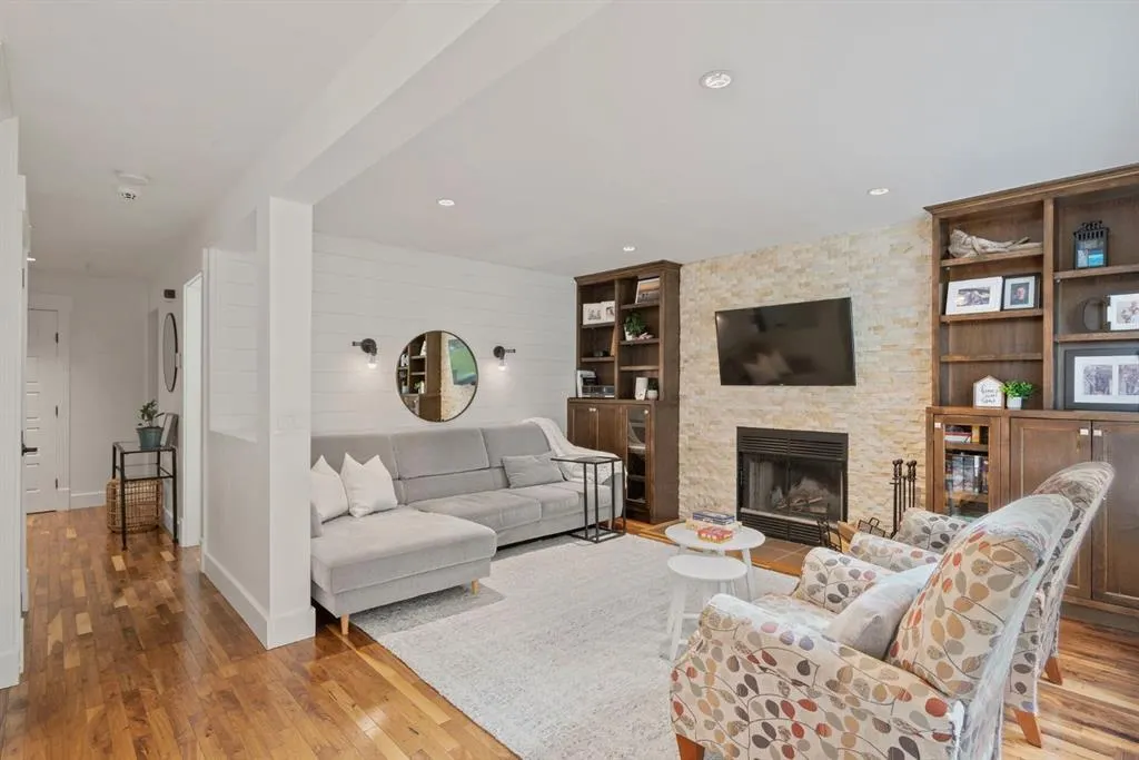 128 Millpark Road SW