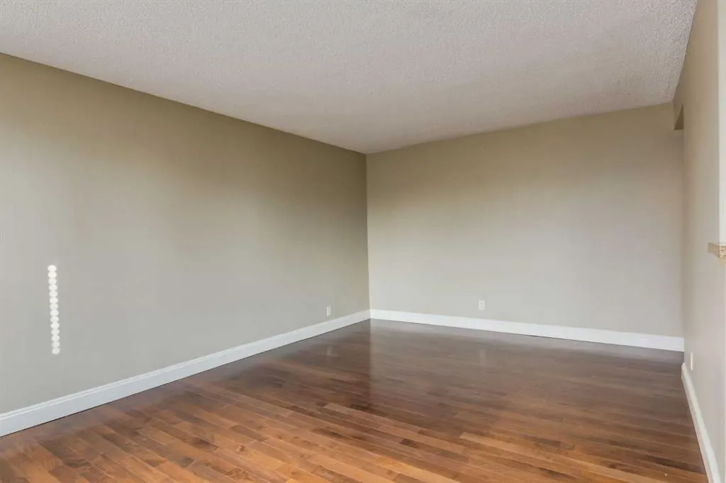 733 14 Avenue SW, #706