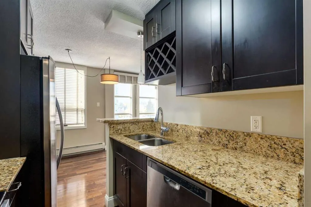 733 14 Avenue SW, #706
