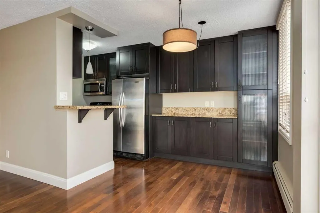 733 14 Avenue SW, #706