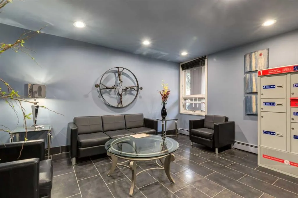 733 14 Avenue SW, #706