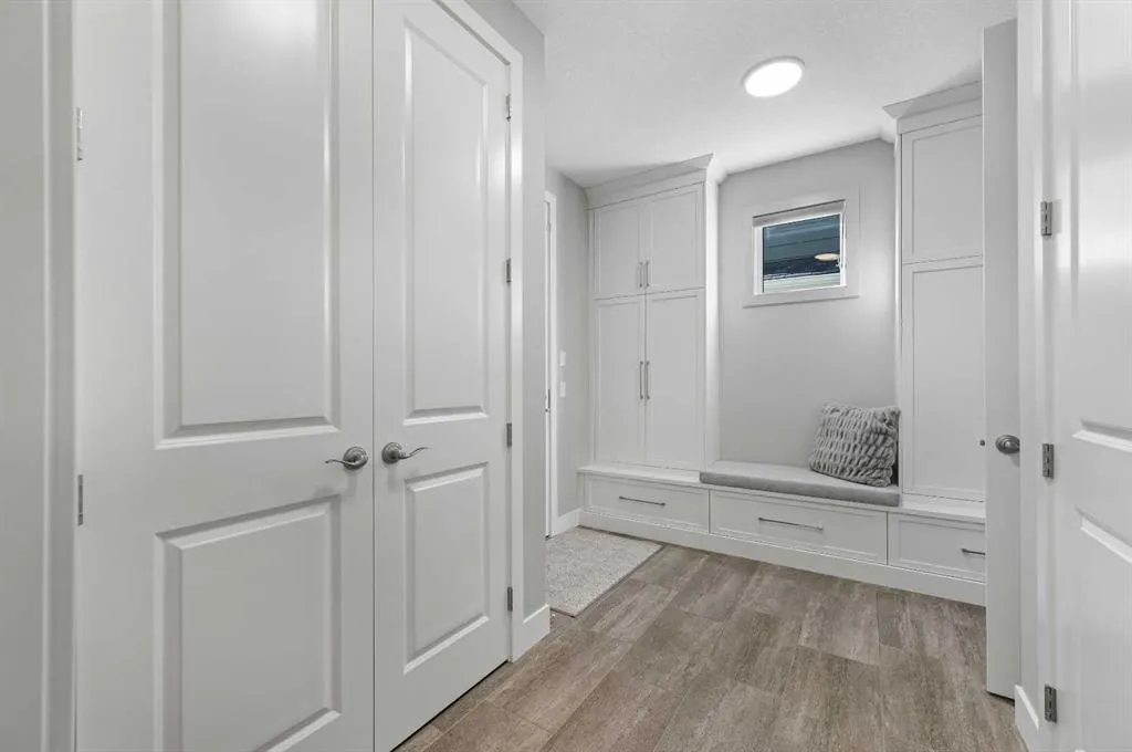 25 Rock Lake Heights NW