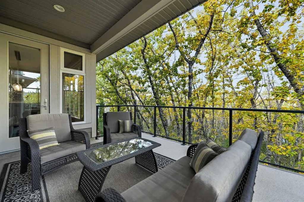 25 Rock Lake Heights NW