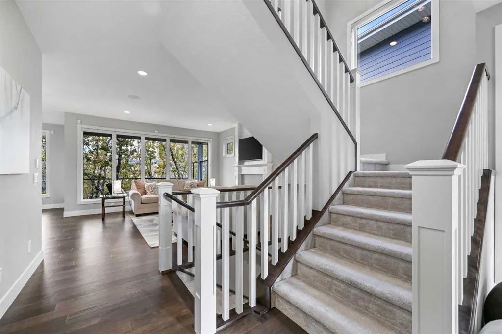 25 Rock Lake Heights NW