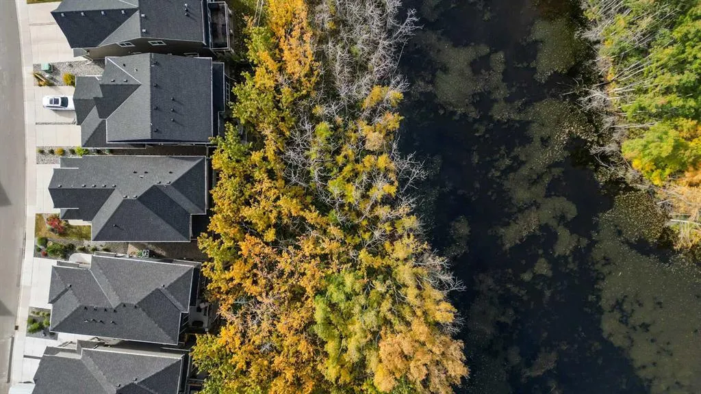 25 Rock Lake Heights NW