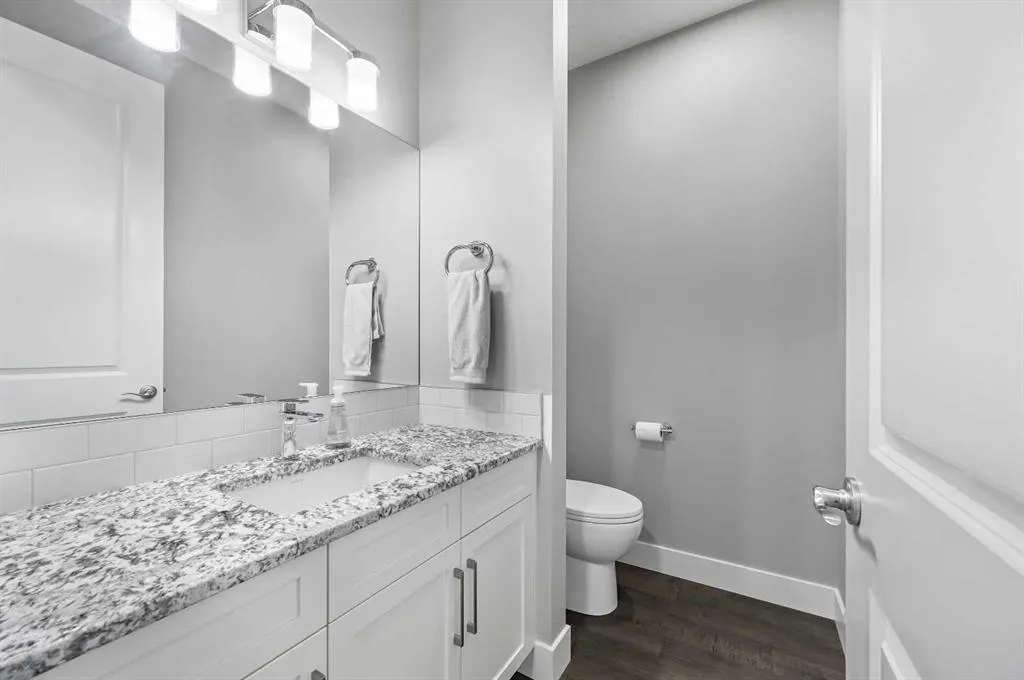 25 Rock Lake Heights NW