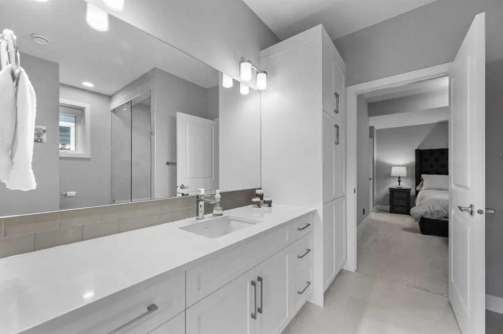 25 Rock Lake Heights NW