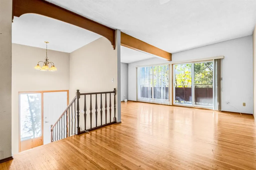30 & 32 Dalton Bay NW
