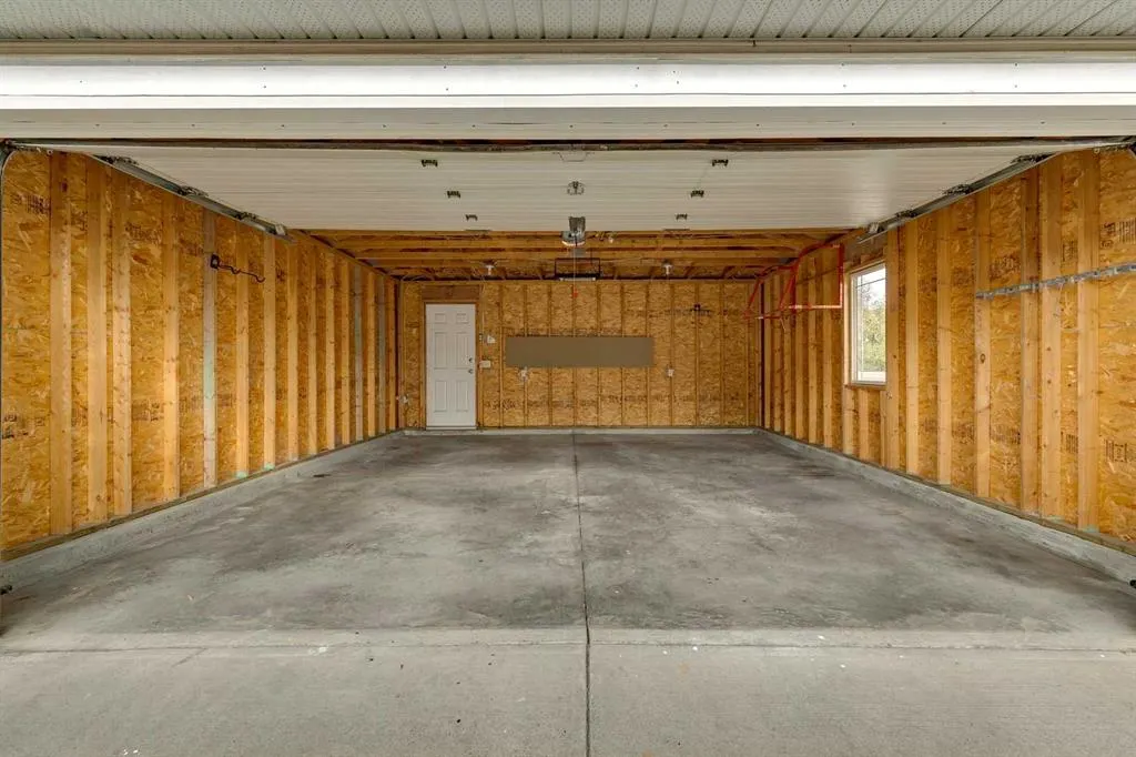 51 Inverness Grove SE