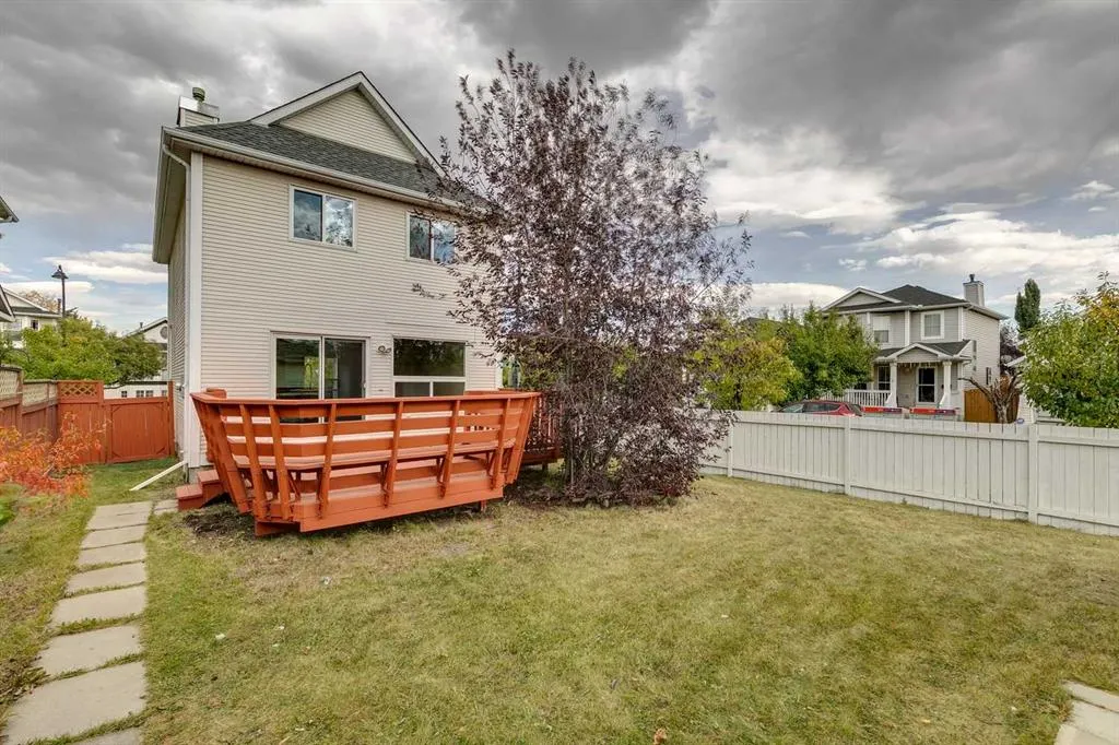 51 Inverness Grove SE