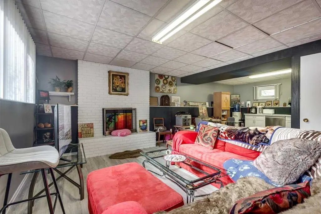 76 Fern Road