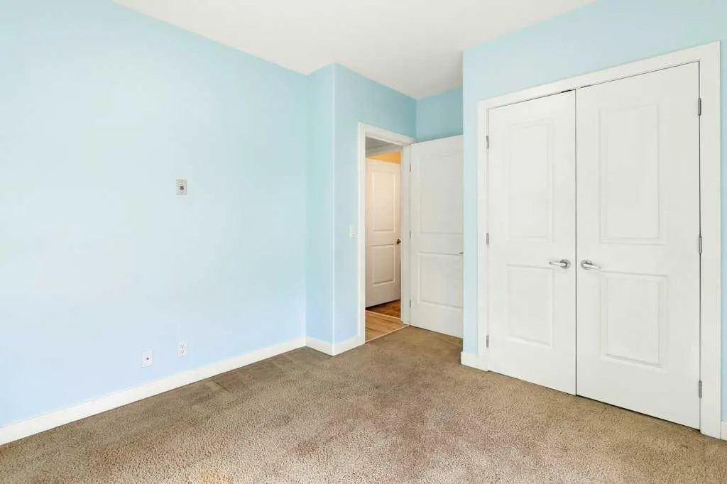 5110 36 Street, #109