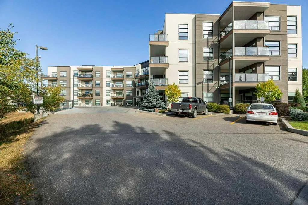 5110 36 Street, #109