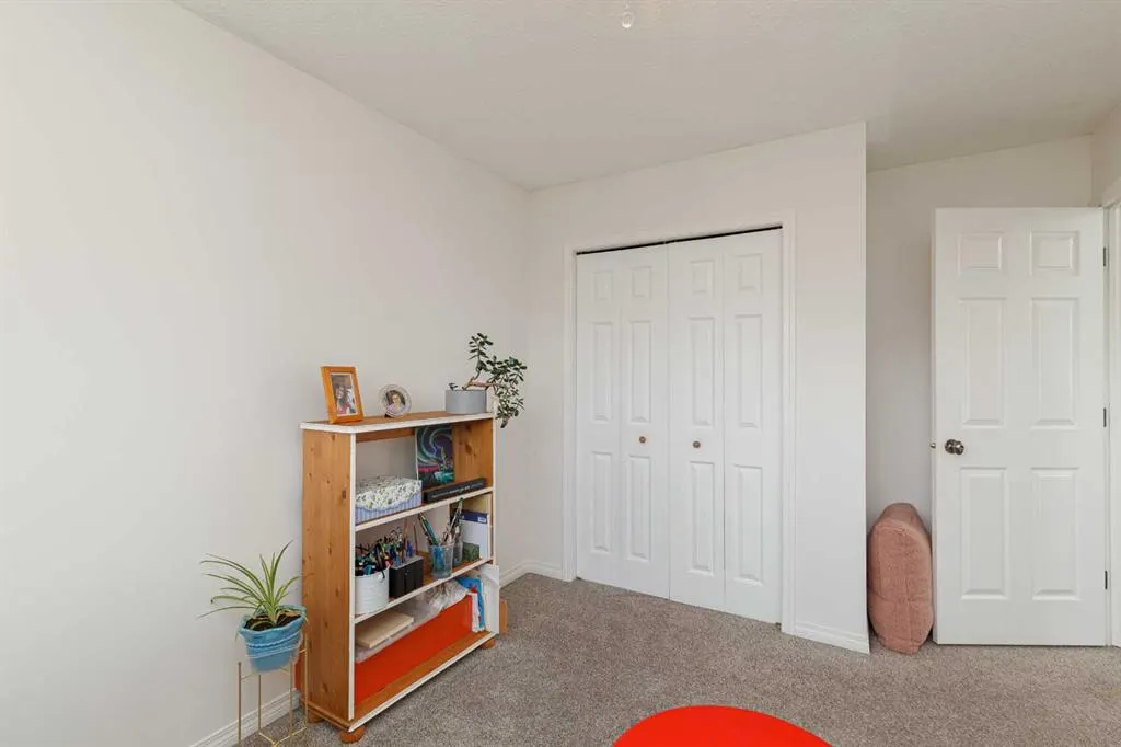 25 Chaparral Ridge Terrace SE