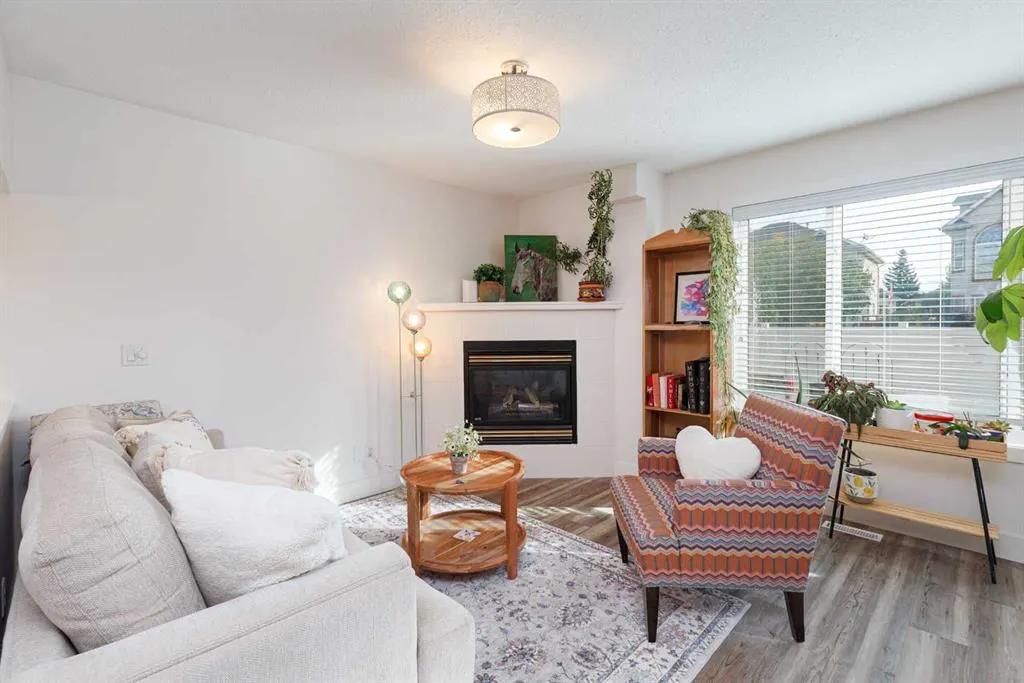 25 Chaparral Ridge Terrace SE