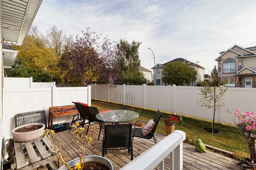 25 Chaparral Ridge Terrace SE