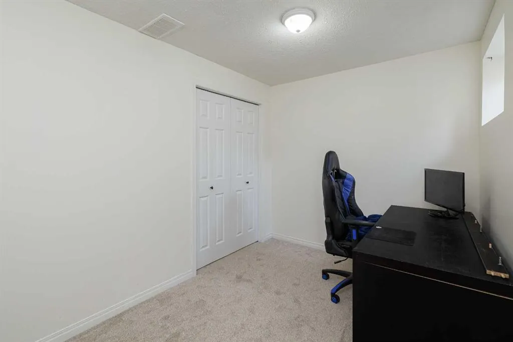 25 Chaparral Ridge Terrace SE