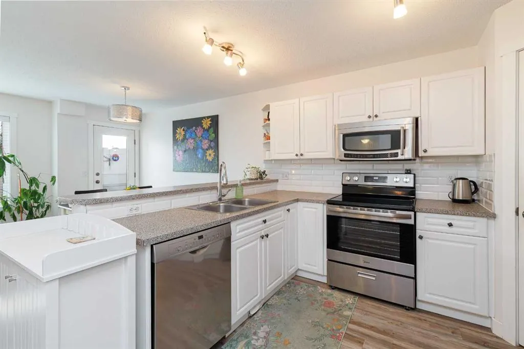 25 Chaparral Ridge Terrace SE