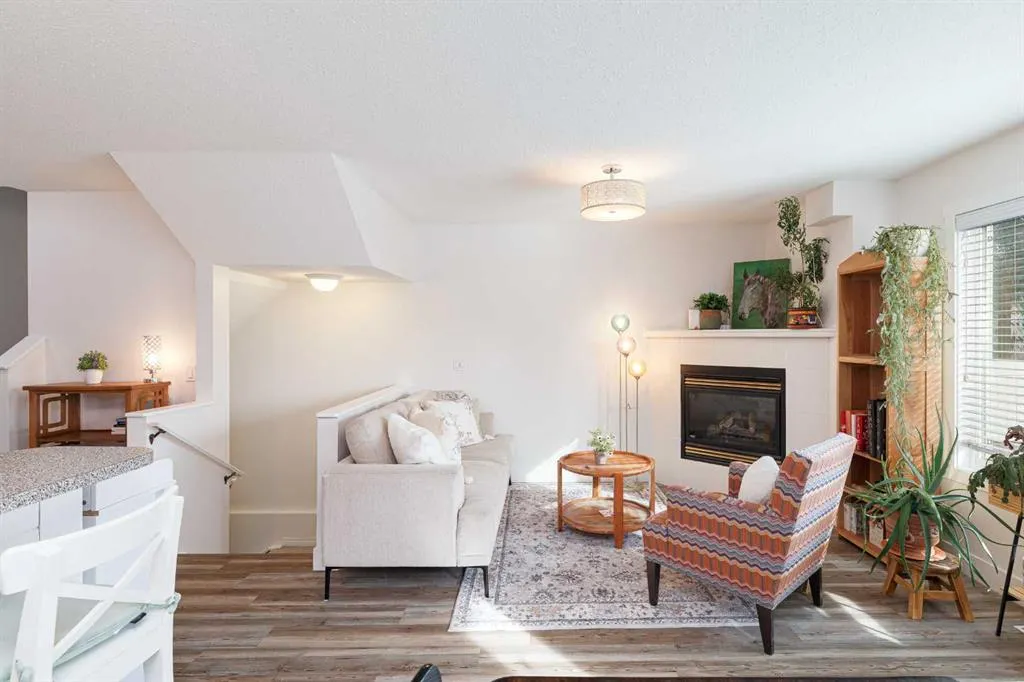 25 Chaparral Ridge Terrace SE